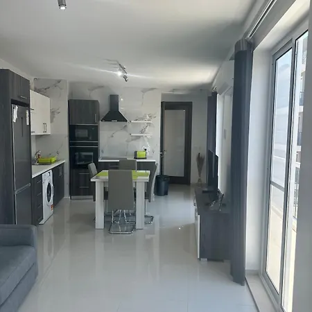 Apartment Beautiful Brend New St. Paul's Bay
