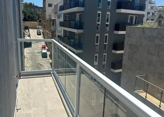 Beautiful Brend New St. Paul's Bay